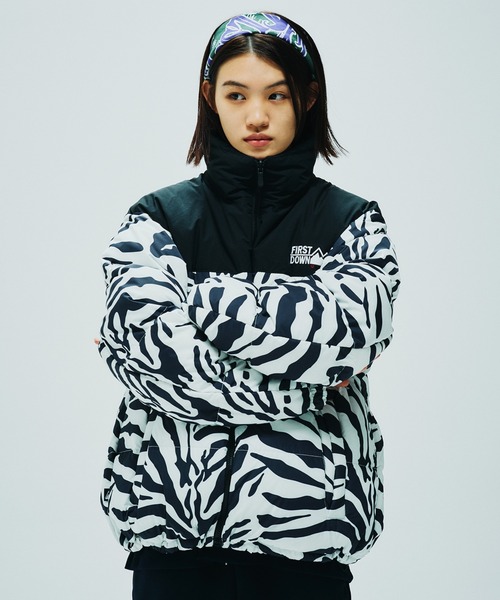 FIRST DOWN（ファーストダウン）の「FIRST DOWN/ファーストダウン BUBBLE DOWN JACKET/バブルダウンジャケット/2WAYリバーシブル/レディース メンズ（ダウンジャケット/コート・メンズ・ブラック/ホワイト/ゼブラ/ブラウン/ベージュ・M/L/XL）」の6枚目の写真