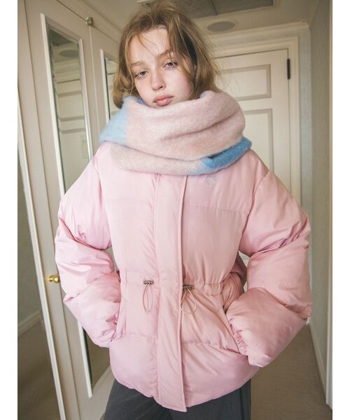 CALNAMUR（カルナムール）の「パフショートバックリボンブルゾン（ブルゾン・レディース・オフホワイト/ブラック/ピンク・FREE）」の9枚目の写真