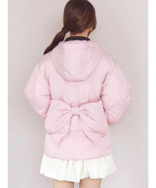 CALNAMUR（カルナムール）の「パフショートバックリボンブルゾン（ブルゾン・レディース・オフホワイト/ブラック/ピンク・FREE）」の21枚目の写真