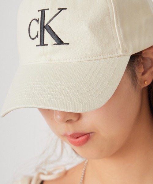 Calvin Klein/カルバンクライン LARGE MONOGRAM EMBROIDERY BASEBALL