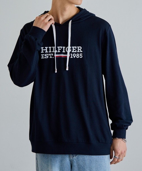 TOMMY HILFIGER(トミーヒルフィガー)の「【TOMMY HILFIGER】ロゴプリント パーカー 09T4505(パーカー・メンズ・グレー/ブルー/ネイビー・M/L/XL/S)」の1枚目の写真