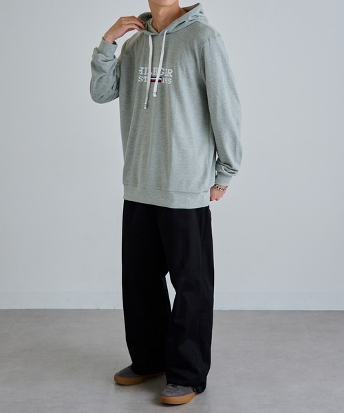 TOMMY HILFIGER(トミーヒルフィガー)の「【TOMMY HILFIGER】ロゴプリント パーカー 09T4505(パーカー・メンズ・グレー/ブルー/ネイビー・M/L/XL/S)」の11枚目の写真
