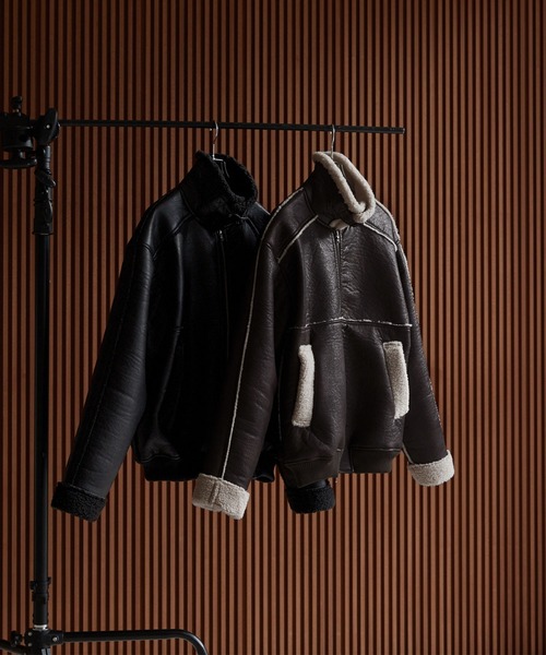 LUENNA（ルエナ）の「【LUENNA】Fake Mouton Short Boa Jacket / フェイクムートンショートボアジャケット（ブルゾン・メンズ・ブラック/ブラウン・L/M/S）」の10枚目の写真