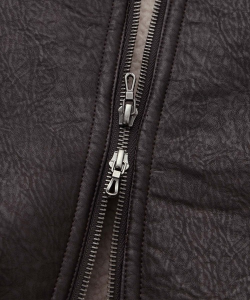 LUENNA（ルエナ）の「【LUENNA】Fake Mouton Short Boa Jacket / フェイクムートンショートボアジャケット（ブルゾン・メンズ・ブラック/ブラウン・L/M/S）」の18枚目の写真