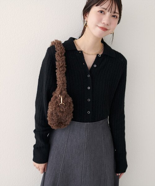 natural couture(ナチュラルクチュール)の「【WEB限定】モヘアタッチ衿付きニット(ニット/セーター・レディース・グレー/オフホワイト/ブラック/サックスブルー・FREE)」の3枚目の写真