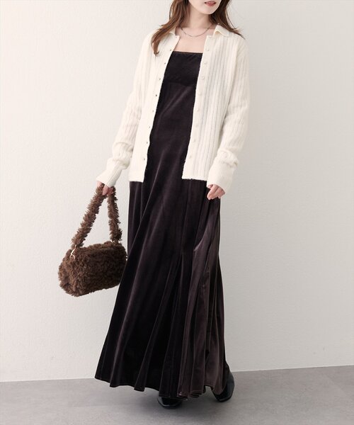 natural couture(ナチュラルクチュール)の「【WEB限定】モヘアタッチ衿付きニット(ニット/セーター・レディース・グレー/オフホワイト/ブラック/サックスブルー・FREE)」の13枚目の写真