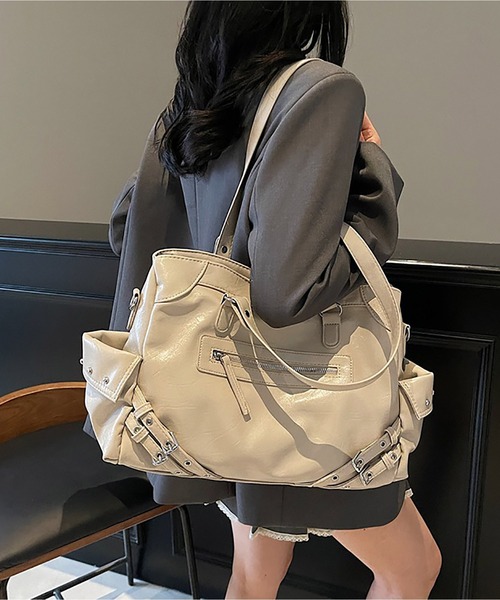 LA VORAGINE（ラ ヴォラジネ）の「アウトポケット2wayショルダーバッグ/トートバッグ（ショルダーバッグ・レディース・ブラック/ワイン/アイボリー/ベージュ・FREE）」の13枚目の写真
