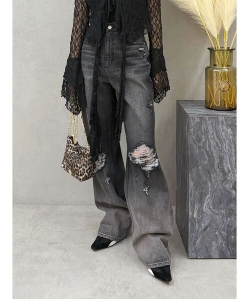 EVRIS（エヴリス）の「ヴィンテージイクダメージワイドデニムパンツ（デニムパンツ・レディース・インディゴブルー/ブラック・SMALL/MEDIUM）」の4枚目の写真