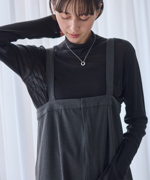 for/c(フォーシー)の「ウール混ハイネックカットソー【サスティナブル】(Tシャツ/カットソー・レディース・オフホワイト/ブラック/チャコール・M/L/LL)」の1枚目の写真