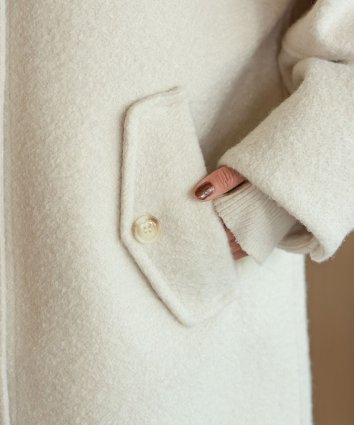 hinari(ヒナリ)の「ブークレノーカラーロングコート(その他アウター・レディース・ベージュ/アイボリー/ブラック・SMALL/FREE)」の20枚目の写真