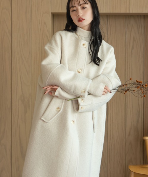 hinari(ヒナリ)の「ブークレノーカラーロングコート(その他アウター・レディース・ベージュ/アイボリー/ブラック・SMALL/FREE)」の15枚目の写真