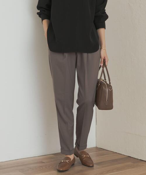 URBAN RESEARCH DOORS(アーバンリサーチドアーズ)の「ツイルストレッチテーパードイージーパンツ(その他パンツ・レディース・ブラック/カーキ/チャコールグレー・MEDIUM/X-SMALL/SMALL)」の3枚目の写真