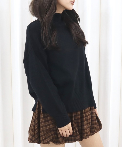 CECIL McBEE(セシルマクビー)の「もちもちアンゴラライクハイネックプルオーバー(ニット/セーター・レディース・オフホワイト/ブラック/ブラック系その他・MEDIUM)」の14枚目の写真