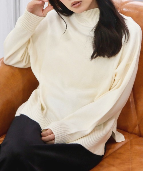 CECIL McBEE(セシルマクビー)の「もちもちアンゴラライクハイネックプルオーバー(ニット/セーター・レディース・オフホワイト/ブラック/ブラック系その他・MEDIUM)」の5枚目の写真