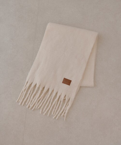 Chico（チコ）の「太フリンジボリュームストール（マフラー・レディース・ベージュ/ピンク/アイボリー/ブラウン・FREE）」の3枚目の写真