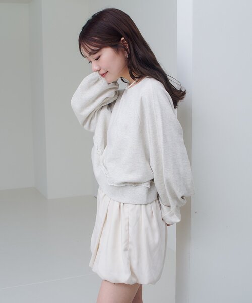 Kastane（カスタネ）の「【S.Mサイズ展開】ラインストーンスウェット（スウェット・レディース・チャコールグレー/ホワイト/ブラウン・SMALL/MEDIUM）」の13枚目の写真