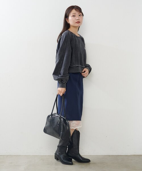 Kastane（カスタネ）の「【S.Mサイズ展開】ラインストーンスウェット（スウェット・レディース・チャコールグレー/ホワイト/ブラウン・SMALL/MEDIUM）」の6枚目の写真