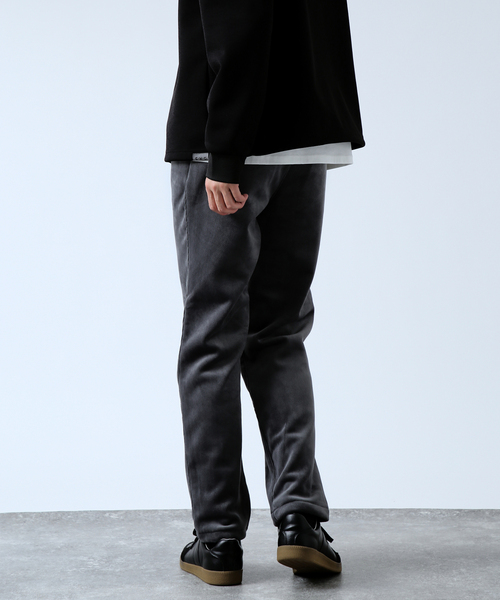 B.C STOCK(ベーセーストック)の「THERMO TEC コーデュロイ イージーパンツ(その他パンツ・メンズ・ブラック/グレー/アイボリー・SMALL/MEDIUM/LARGE)」の11枚目の写真