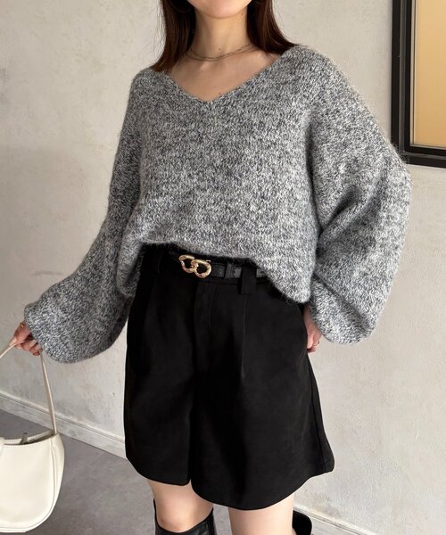 Thevon(ゼボン)の「VネックMIXショートニット(ニット/セーター・レディース・ベージュ/モカ/パープル/グレー・FREE)」の2枚目の写真