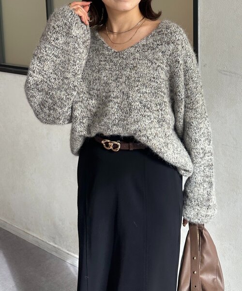 Thevon(ゼボン)の「VネックMIXショートニット(ニット/セーター・レディース・ベージュ/モカ/パープル/グレー・FREE)」の17枚目の写真