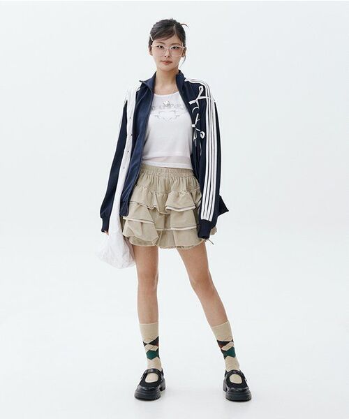 ARI(アリ)の「A RIBBON TRACK TOP / NAVY(ナイロンジャケット・レディース・ネイビー・FREE)」の8枚目の写真