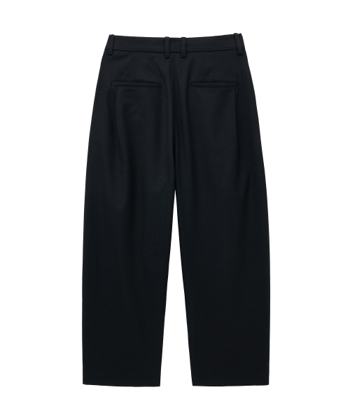 UNGIMMICK（アンジミック）の「PLEATED WIDE WOOL PANTS (BLACK)（スラックス・メンズ・その他・SMALL/MEDIUM/LARGE）」の2枚目の写真