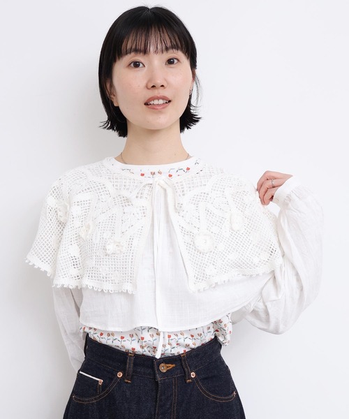l'atelier du savon(アトリエドサボン)の「handcraft かぎ針とお花のボレロ襟ブラウス(シャツ/ブラウス・レディース・ブラック/ホワイト・FREE)」の4枚目の写真