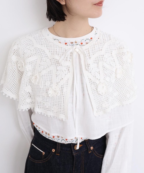 l'atelier du savon(アトリエドサボン)の「handcraft かぎ針とお花のボレロ襟ブラウス(シャツ/ブラウス・レディース・ブラック/ホワイト・FREE)」の3枚目の写真