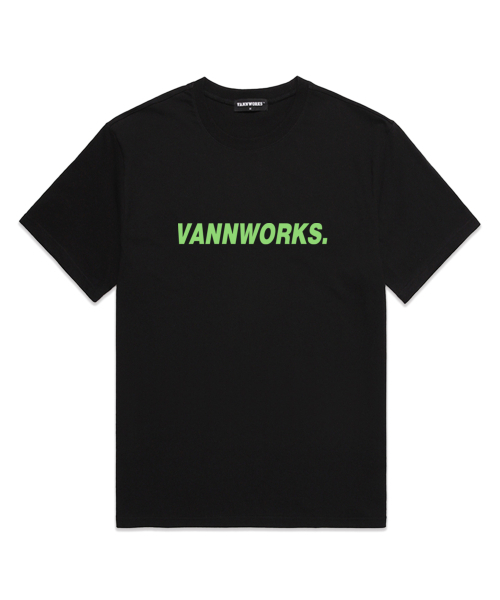 VANNWORKS(バンワークス)の「ベーシックロゴオーバーサイズ半袖Tシャツ (VS0104) ブラック/ライム(Tシャツ/カットソー・レディース・その他・SMALL/X-LARGE/XX-LARGE/LARGE/MEDIUM)」の1枚目の写真