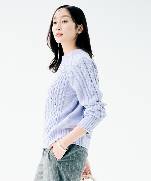 UNTITLED（アンタイトル）の「【洗える】スポンディッシュ ケーブル柄ニット（ニット/セーター・レディース・パープル/ネイビー/ナチュラル/ピンク・02/00/48/44/04）」の17枚目の写真