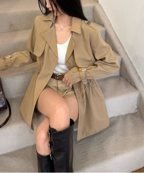 LADY LIKE（レディライク）の「【春夏新作】ウエスト絞りハーフトレンチコート（トレンチコート・レディース・キャメル/ブラック/ライトベージュ・M）」の12枚目の写真