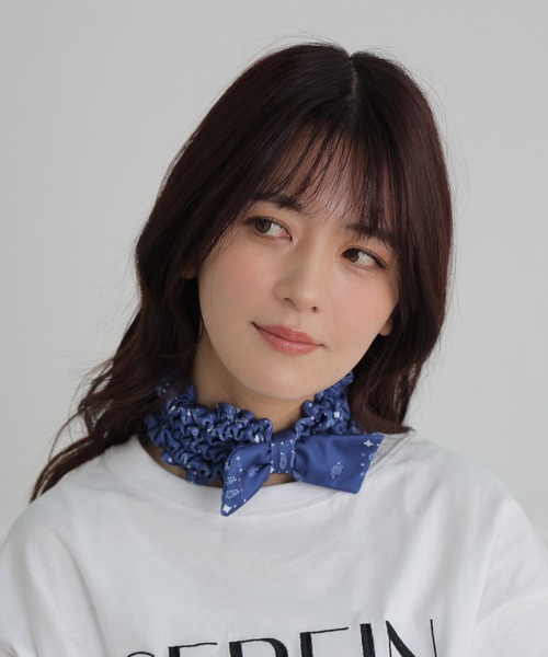 ALTROSE（アルトローズ）の「ヘアバンド 冷感ネッククーラー 2WAY リボン（ヘアバンド・レディース・ブルー系その他4/チェック/グレー/ライトブルー・FREE）」の4枚目の写真