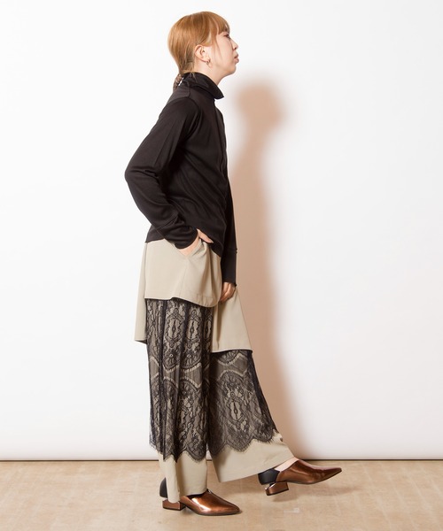 OSMOSIS（オズモーシス）の「メローガーゼハイネック長袖Tシャツ（Tシャツ/カットソー・レディース・ブルー/ブラック/アイボリー/チャコール・ONE SIZE）」の11枚目の写真