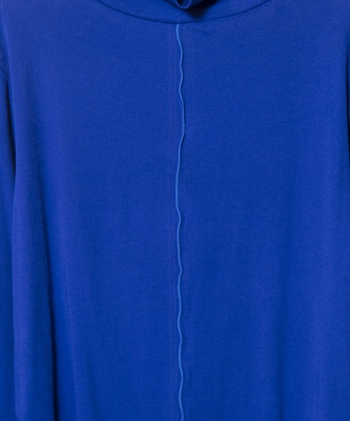 OSMOSIS（オズモーシス）の「メローガーゼハイネック長袖Tシャツ（Tシャツ/カットソー・レディース・ブルー/ブラック/アイボリー/チャコール・ONE SIZE）」の13枚目の写真