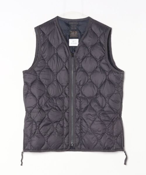 MAISON SPECIAL(メゾンスペシャル)の「《UNISEX》【TAION/タイオン】VネックWジップソフトシェルダウンベスト【MAISON SPECIAL/メゾンスペシャル】(ダウンベスト・メンズ・ブラック/ライトグリーン/チャコールグレー・2/1/0)」の3枚目の写真