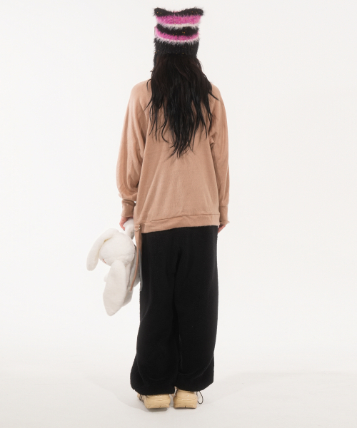 FANYOUNG(ファンヤング)の「ヘアリー ジップスリット プルオーバー キャメル(Tシャツ/カットソー・レディース・その他・FREE)」の9枚目の写真