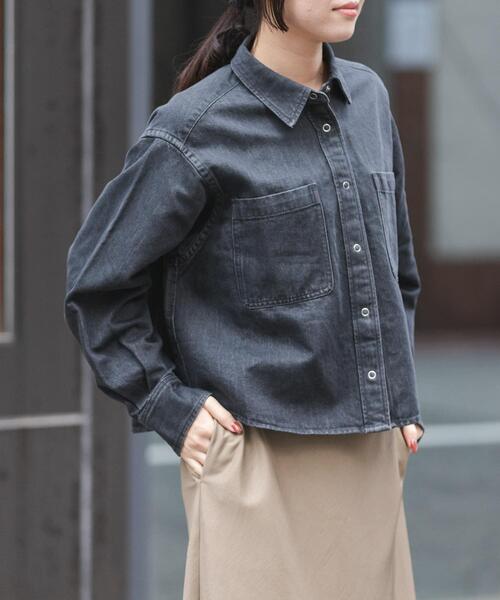 FORK&SPOON(フォークアンドスプーン)の「FORK&SPOON ペーパーブレンドデニムシャツ(シャツ/ブラウス・レディース・ブラック/ブルー・1)」の5枚目の写真