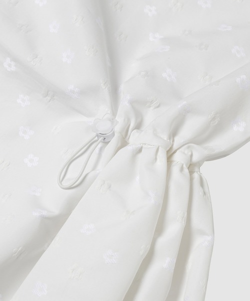 CECILIE BAHNSEN(セシリー バンセン)の「TOP WITH PUFF SLEEVES ANO DRAWSTRING WAIST(シャツ/ブラウス・レディース・ホワイト・8/6)」の11枚目の写真