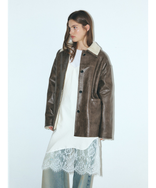 ETMON(エトモン)の「Reversible Leather Mustang Coat, Brown(ムートンコート・レディース・その他・FREE)」の2枚目の写真