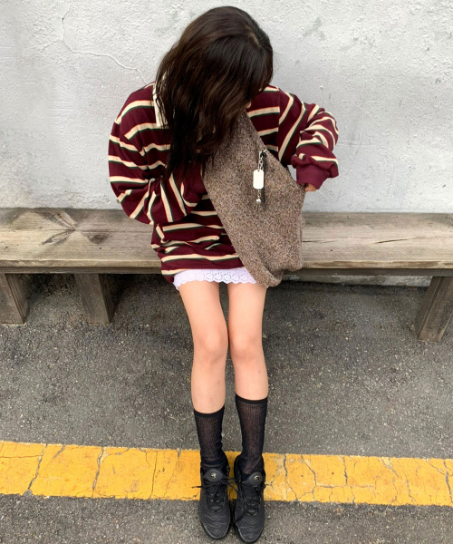 MENASOO(ミナス)の「Menasoo Stripe Rugby T Shirt_Burgundy(ポロシャツ・レディース・バーガンディー・F)」の6枚目の写真