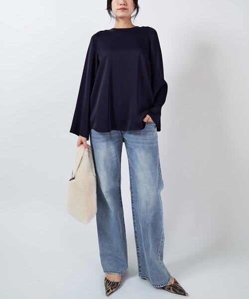 Drawing Numbers（ドローイング ナンバーズ）の「【Drawing Numbers】バックジョーゼットサテンブラウス（シャツ/ブラウス・レディース・ネイビー/ライトベージュ・38）」の12枚目の写真