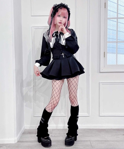 MA*RS(アメーバーマーズ)の「クロス刺繍短丈セットアップ 2点SET(セットアップ・レディース・ブラック/ブラック×ホワイト/チャコールグレー/グレー/ホワイト×ブラック/ブラック×ブラック・FREE)」の8枚目の写真