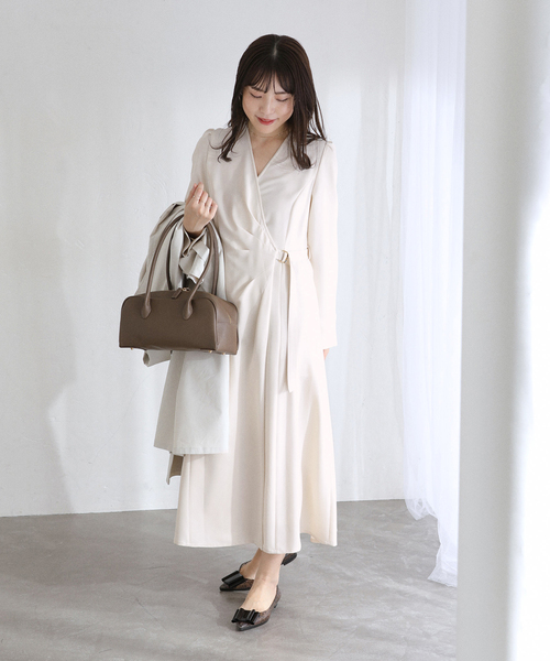 La TOTALITE（ラトータリテ）の「【洗える】カシュクールワンピース（ワンピース・レディース・アイボリー/ネイビー・36/38）」の20枚目の写真