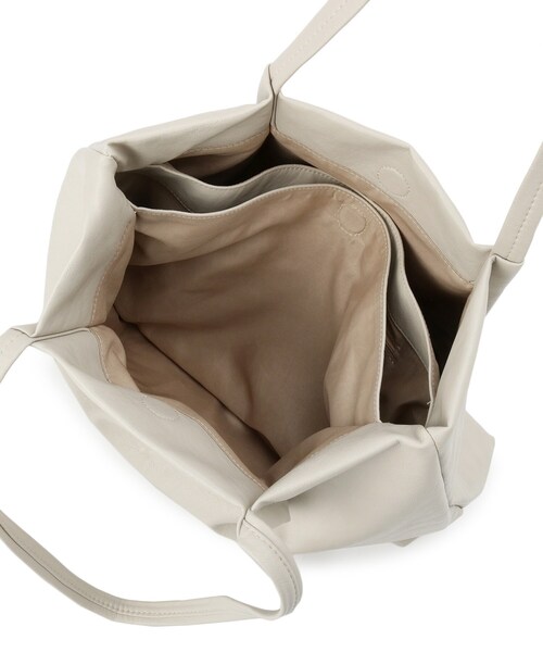 grove（グローブ）の「【A4】タックポケ3層トート（トートバッグ・レディース・ブラック/ブラック系4/ナチュラル・00）」の13枚目の写真