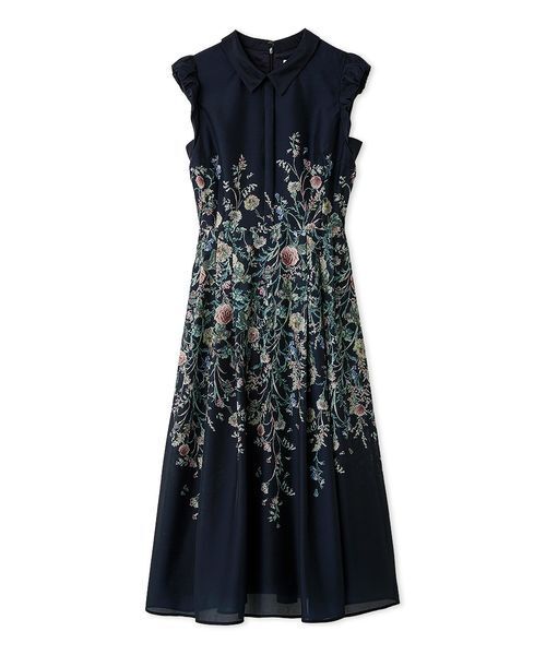 CELFORD（セルフォード）の「【洗える】パネルフラワーワンピース（ワンピース・レディース・ネイビー/オフホワイト/ブルー・36/38）」の2枚目の写真