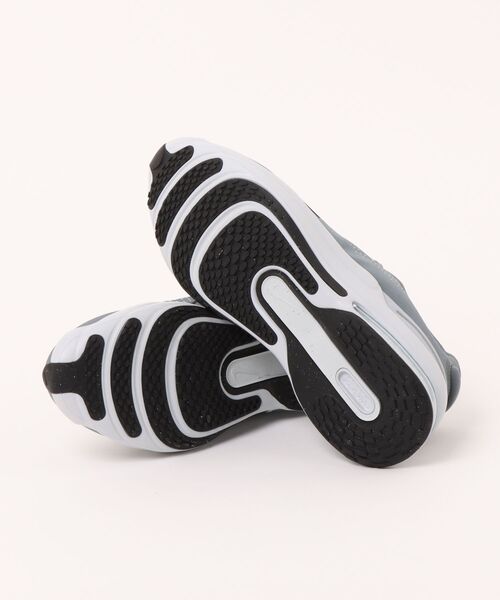 NIKE（ナイキ）の「NIKE ナイキ AIR ZOOM UPTURN SC【軽量】メンズスニーカー 厚底(エアズームアップターンSC) IB2746-010 スモークグレー/ブラック/ピュアプラチナム（スニーカー・メンズ・グレー・25.5cm/26.0cm/26.5cm/27.0cm/27.5cm/28.0cm/29.0cm/30.0cm）」の3枚目の写真