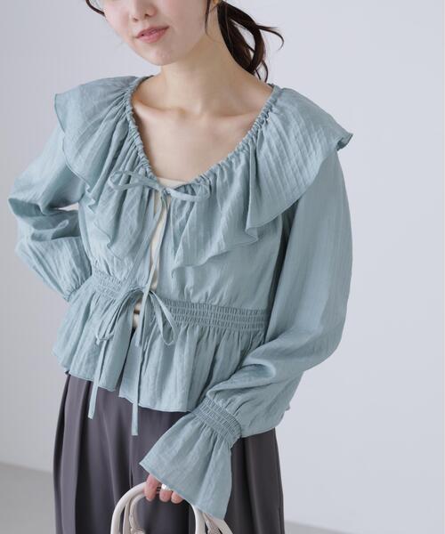 FREE'S MART（フリーズマート）の「◆衿フリルペプラム前開きブラウス（シャツ/ブラウス・レディース・ブラック/ホワイト/ブルー・FREE）」の4枚目の写真