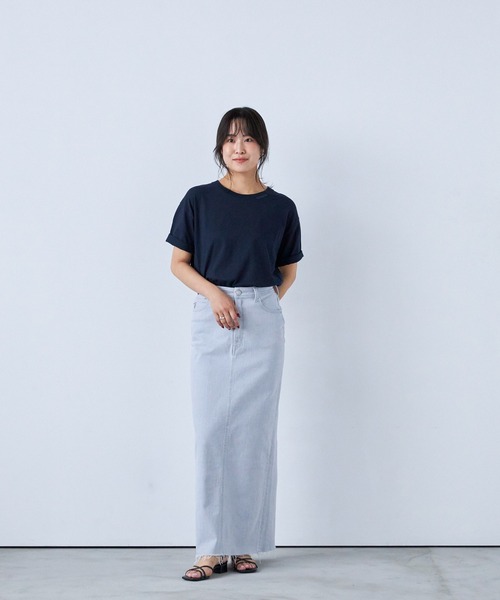 YANUK（ヤヌーク）の「タイトロングスカート（スカート・レディース・ライトグレー・L/M/S）」の2枚目の写真