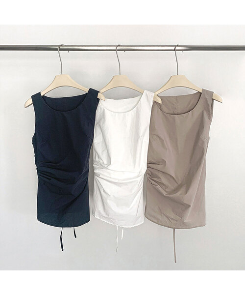 VASCARA(バスカラ)の「Unbal-Cut Shirring Sleeveless Blouse (3colors)(シャツ/ブラウス・レディース・グレー・FREE)」の1枚目の写真