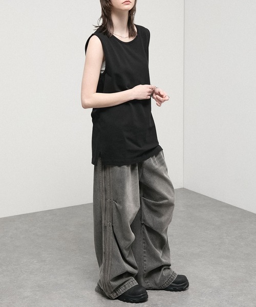 Alfred Alex(アルフレッドアレックス)の「【Alfred Alex】USA Cotton Loose Fit Tank / USAコットン ルーズフィット レイヤードタンクトップ(タンクトップ・メンズ・レッド系/ブラック/チャコールグレー/グリーン系/ホワイト・L/M)」の17枚目の写真